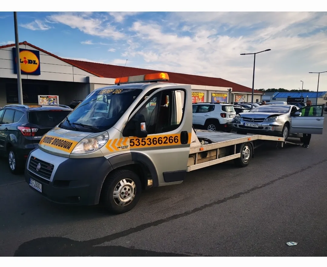 zdjęcie przedstawiające Carmaster Pomoc drogowa Kielce 24/7