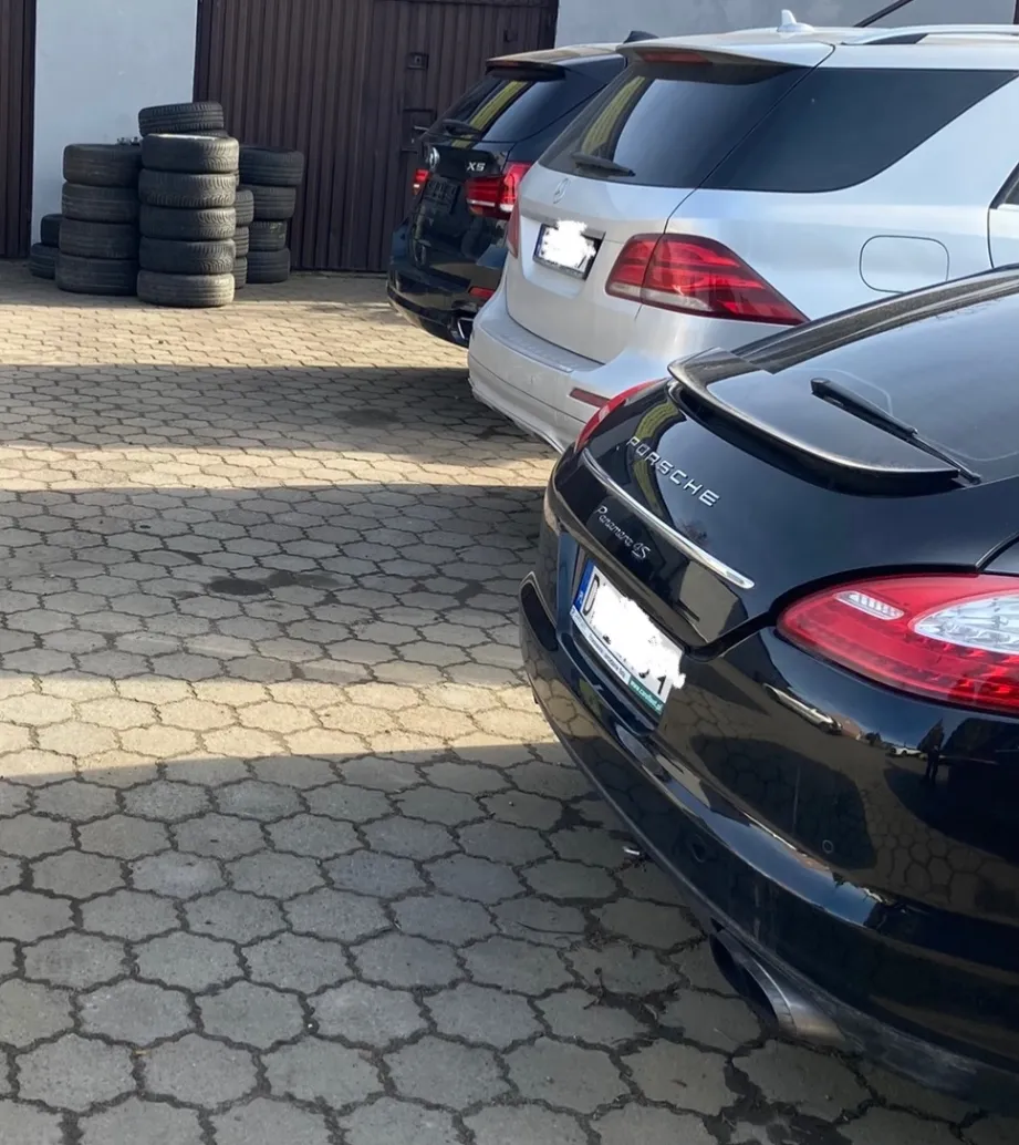 zdjęcie przedstawiające DWT Motors Serwis Samochodowy