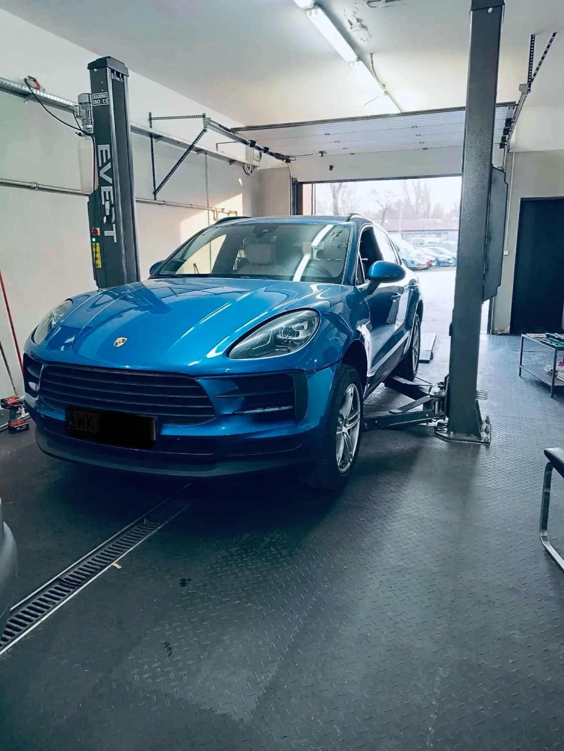 zdjęcie przedstawiające AE Garage Cezary Pękalak