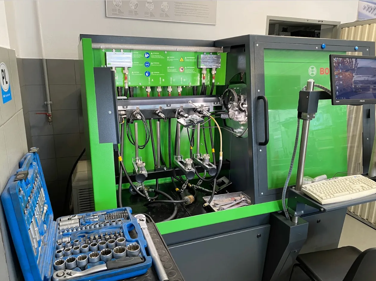 zdjęcie przedstawiające Bosch Diesel Centrum Transbud Nowa Huta - Regeneracja wtryskiwaczy 