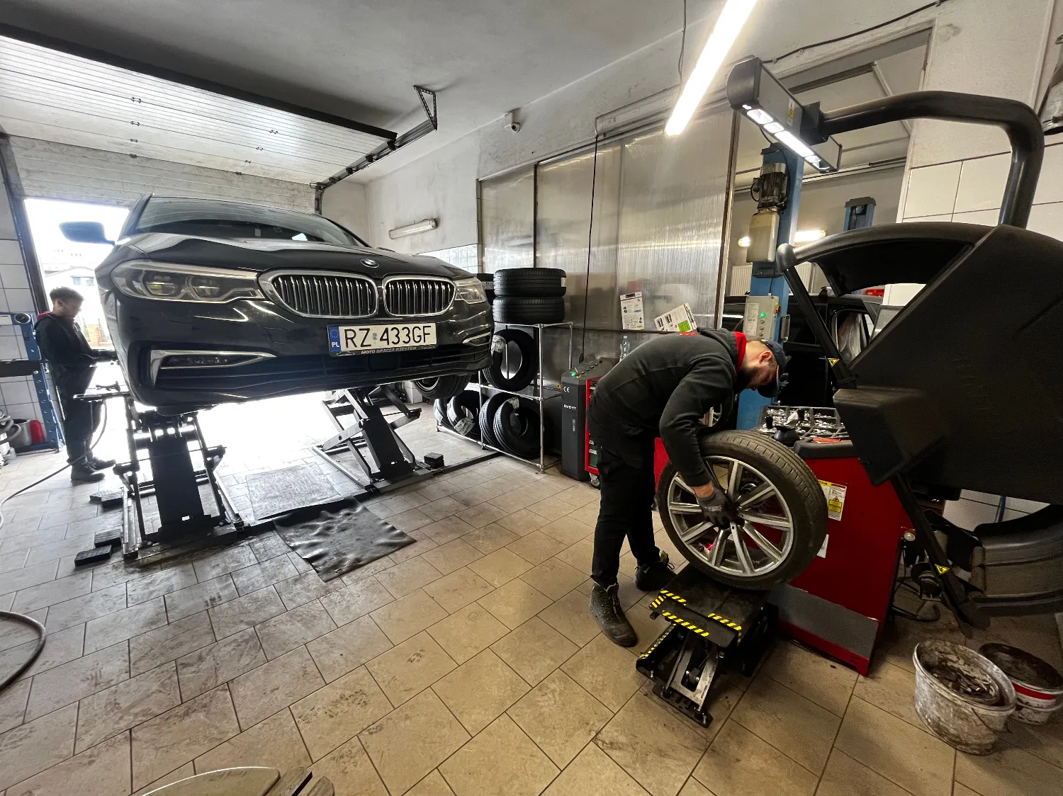 zdjęcie przedstawiające Moto Bracia