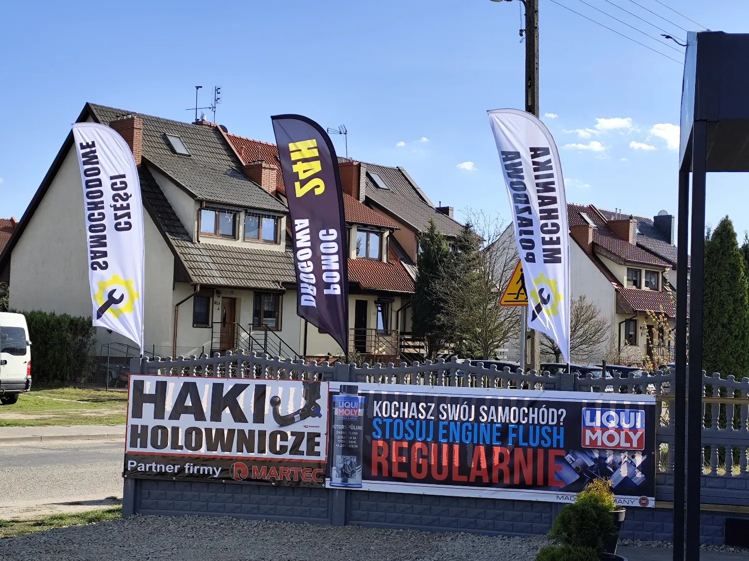 zdjęcie przedstawiające ŚWIAT MOTORYZACJI
