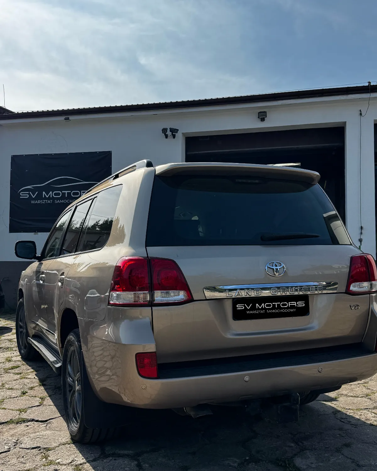 zdjęcie przedstawiające SV MOTORS - AUTO SERWIS 