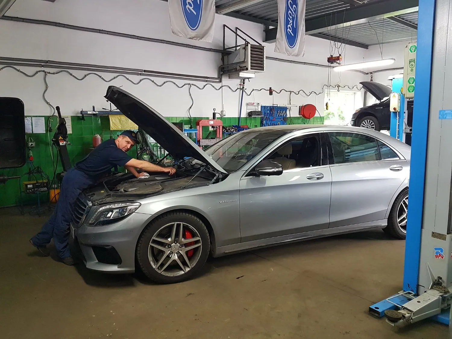 zdjęcie przedstawiające Auto Serwis Leszno