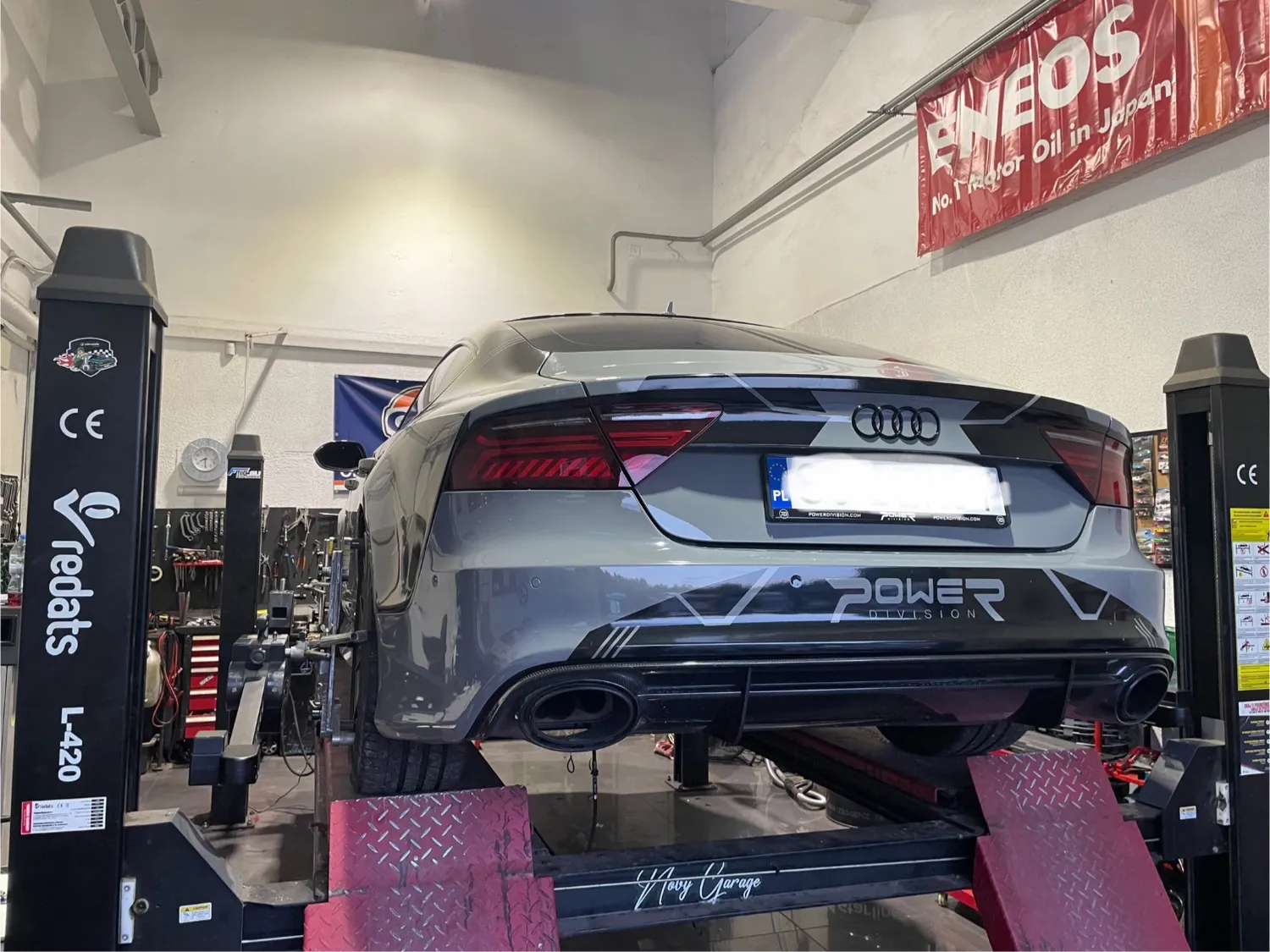 zdjęcie przedstawiające Novy Garage Geometria