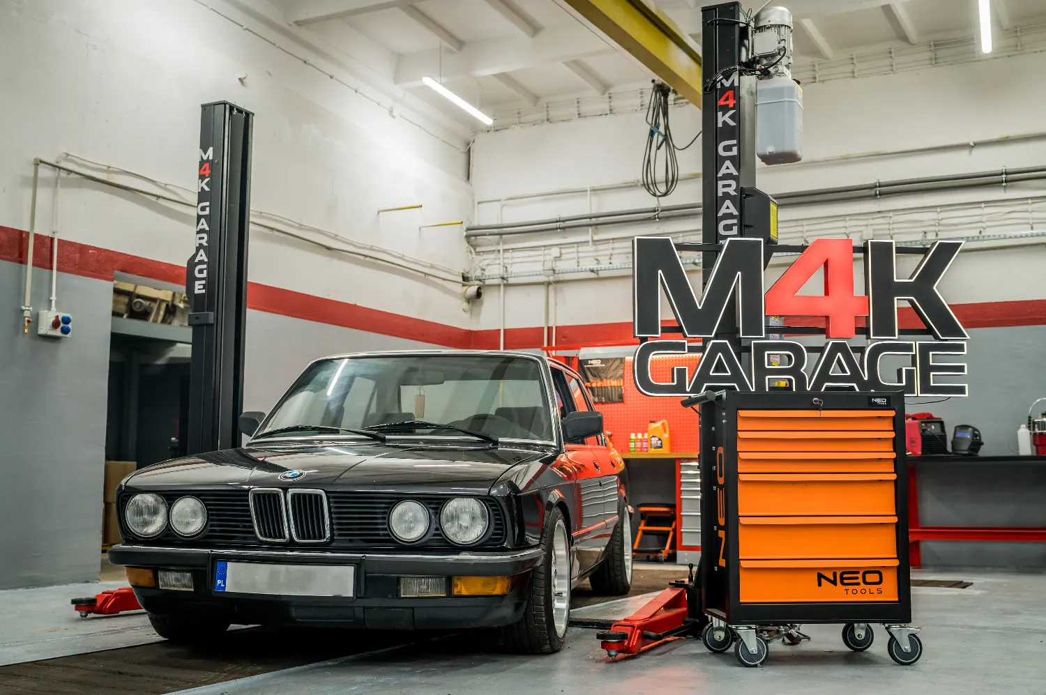 zdjęcie przedstawiające M4K GARAGE Łódź 