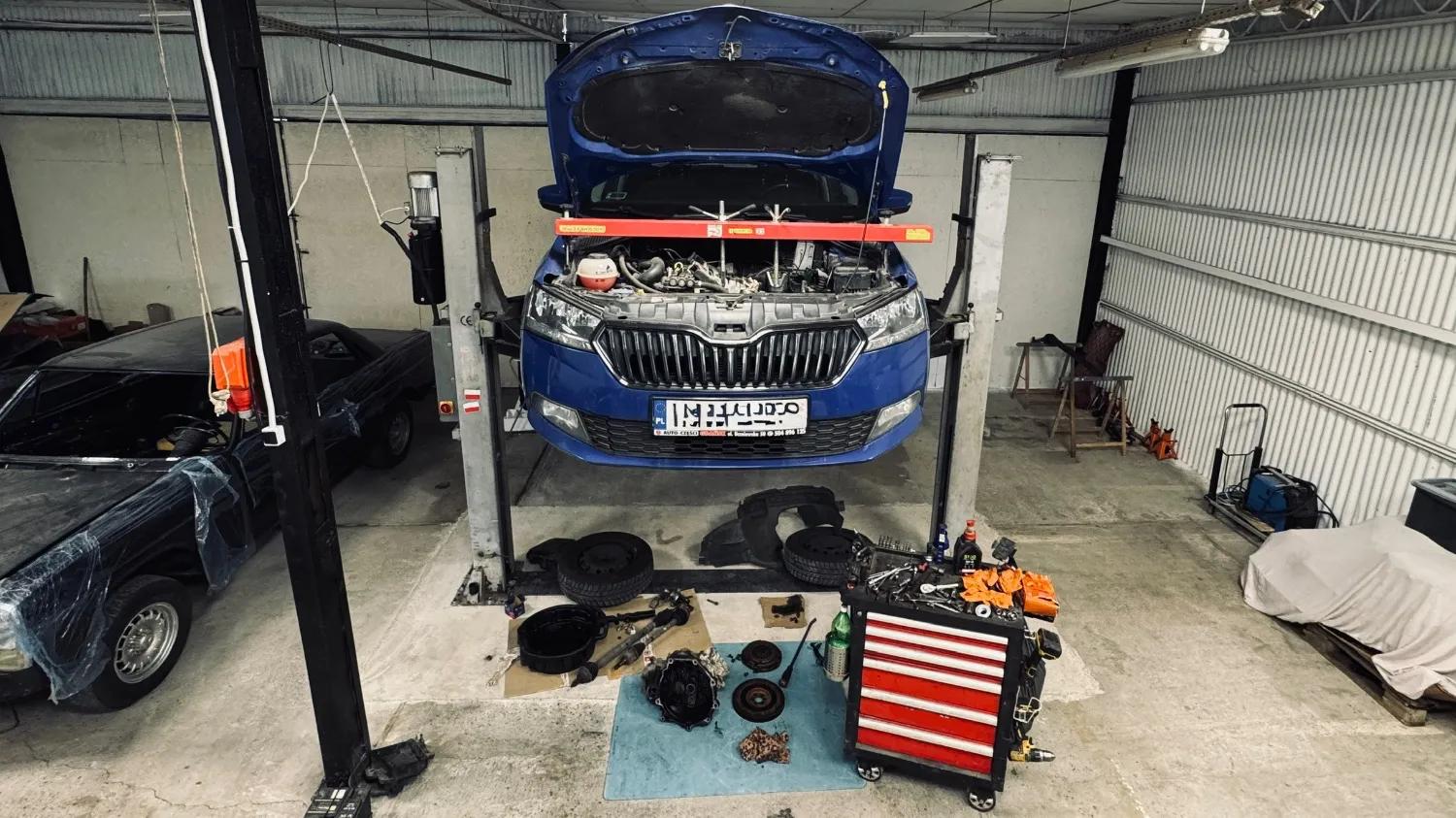 zdjęcie przedstawiające Odra Serwis samochodowy Renowacja klasyków