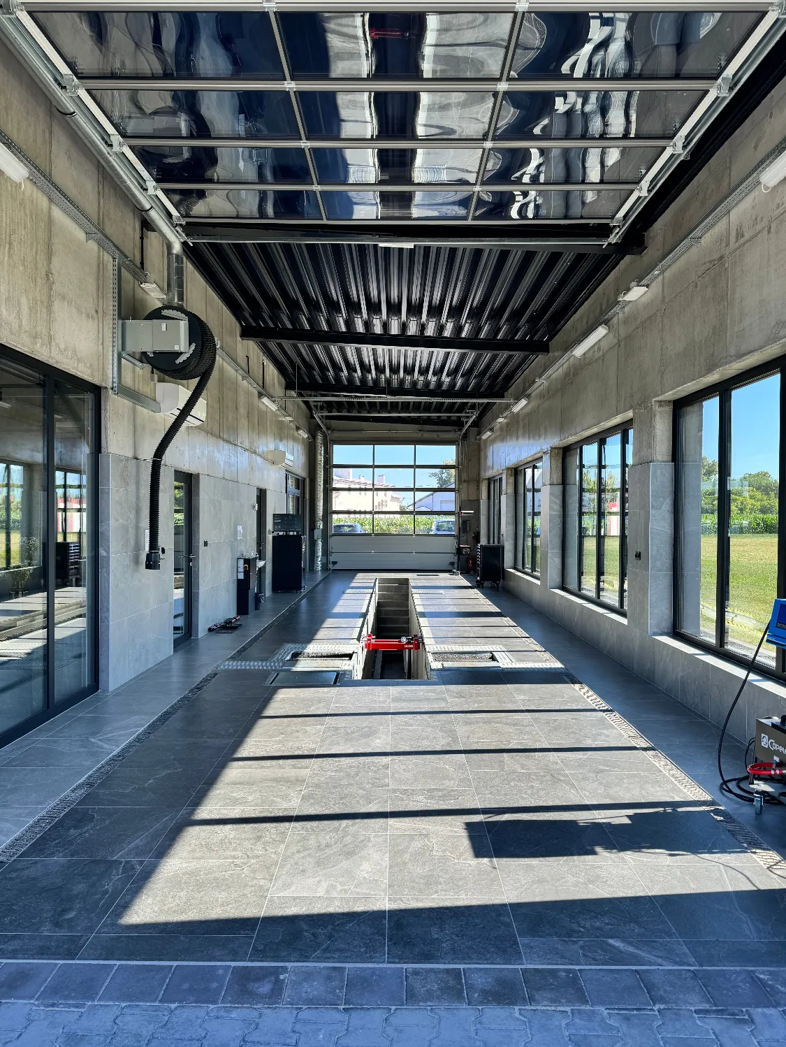 zdjęcie przedstawiające ŚLĄSKI EXPRESS | Podstawowa stacja kontroli pojazdów