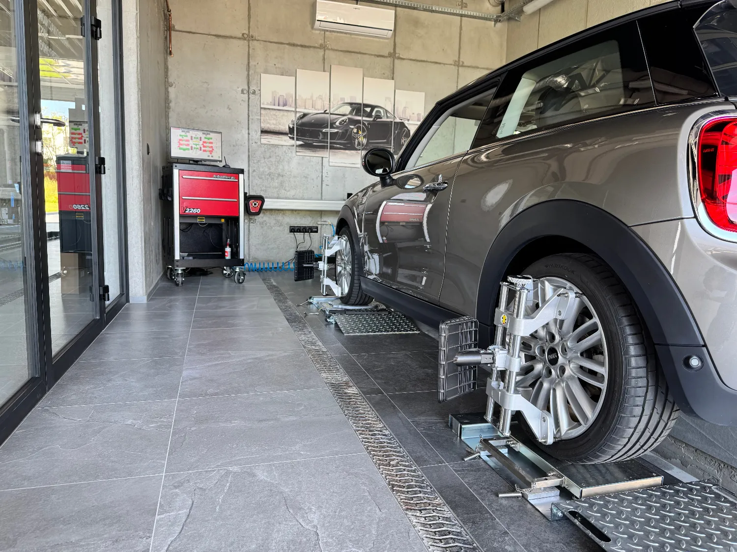 zdjęcie przedstawiające ŚLĄSKI EXPRESS | Podstawowa stacja kontroli pojazdów