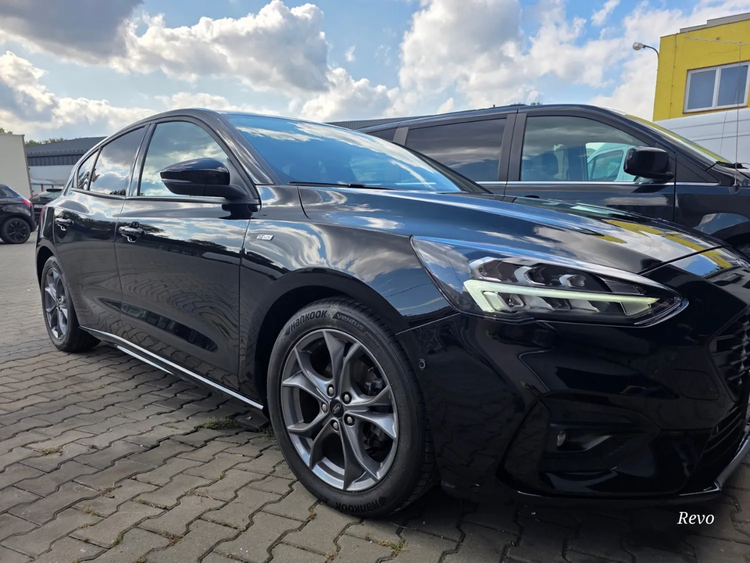 zdjęcie przedstawiające REVO Detailing, myjnia ręczna