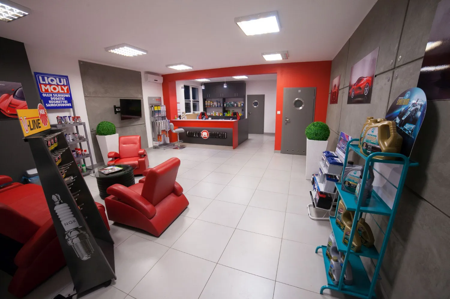 zdjęcie przedstawiające AUTO-RUCH 