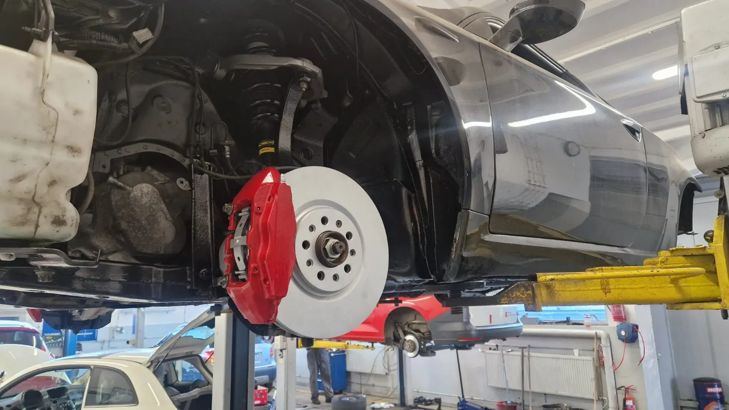 zdjęcie przedstawiające S50 Nagórscy Car Service - warsztat samochodowy