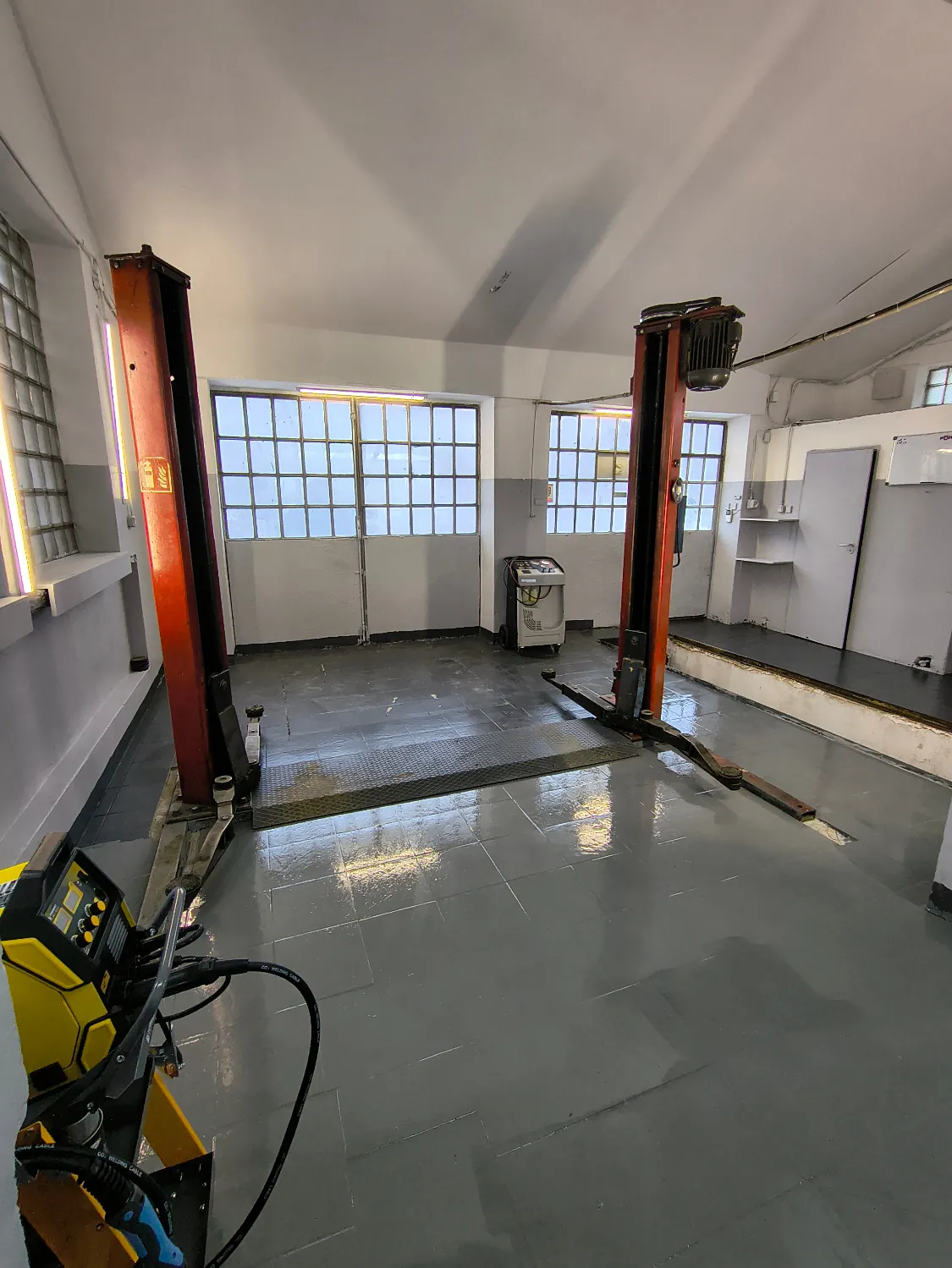 zdjęcie przedstawiające Wielosz- Auto Centrum