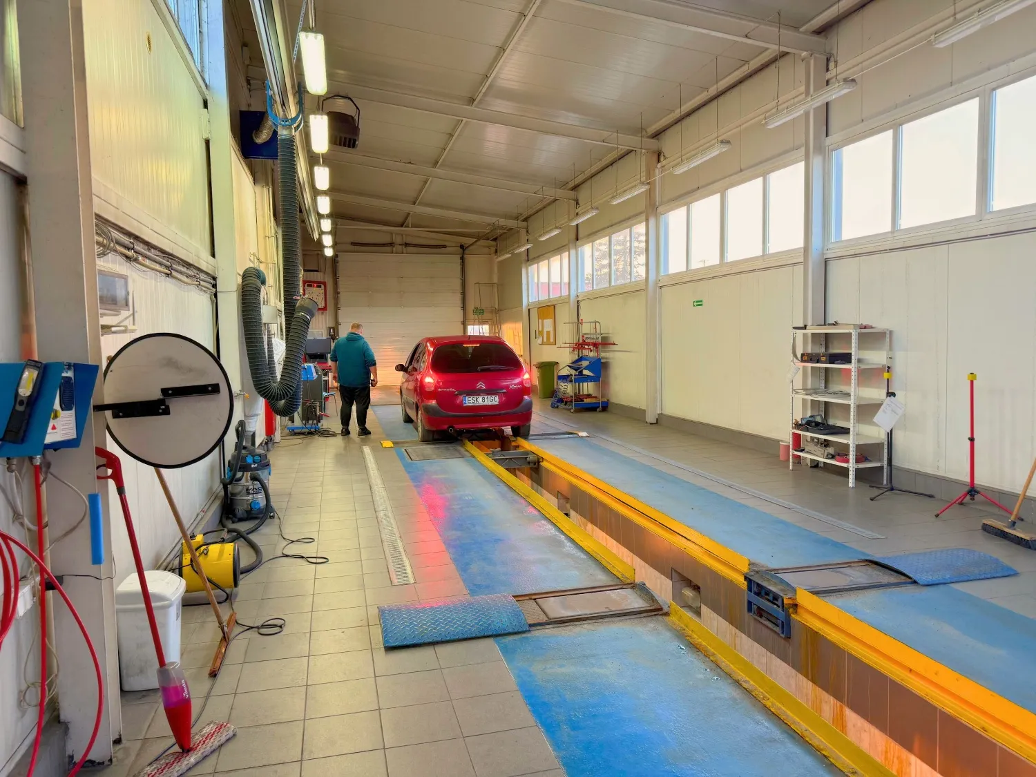 zdjęcie przedstawiające AUTOTEAM LP Leszek Pokrop