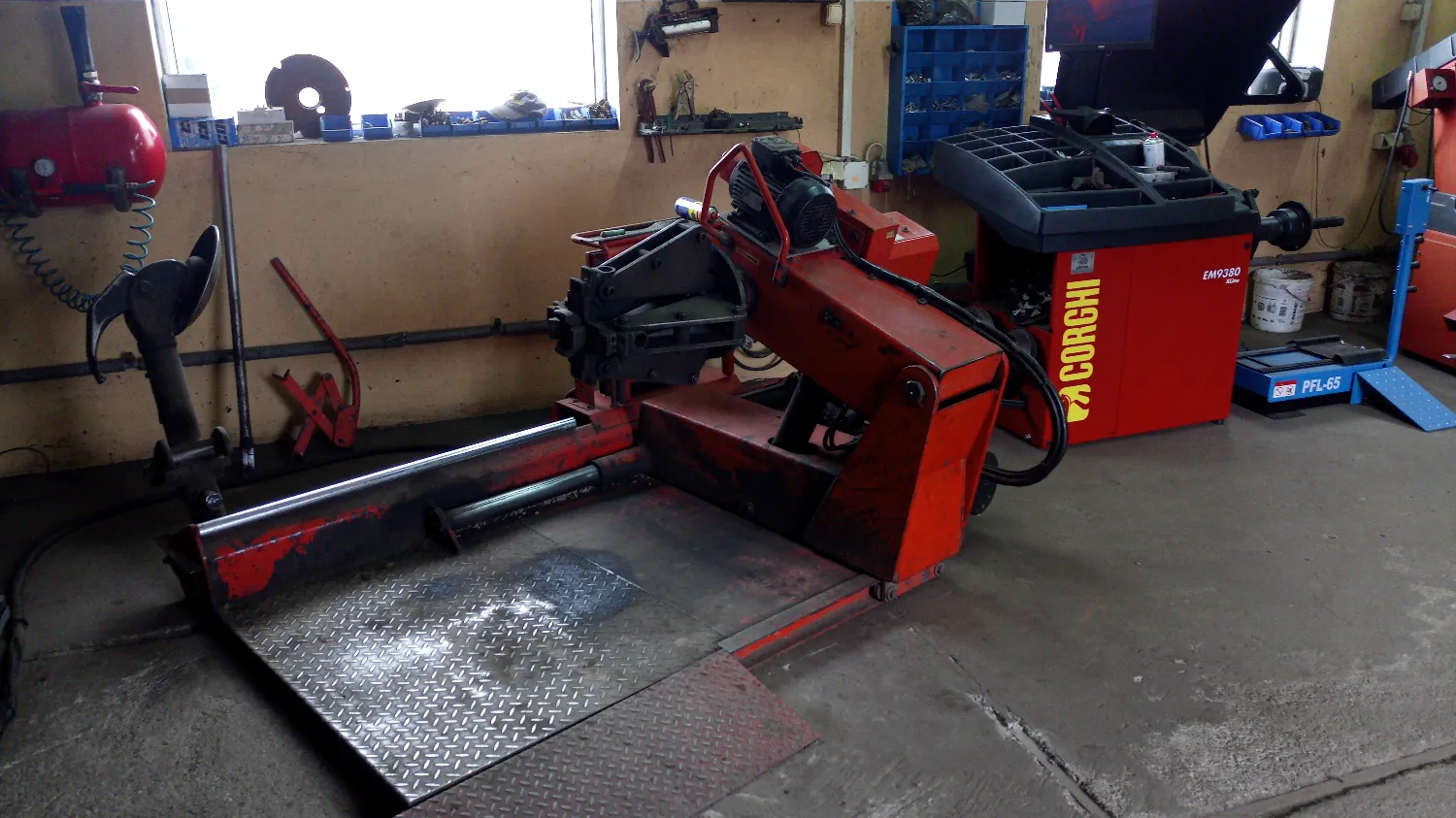 zdjęcie przedstawiające Tito-Gum Krzysztof Kosiorek