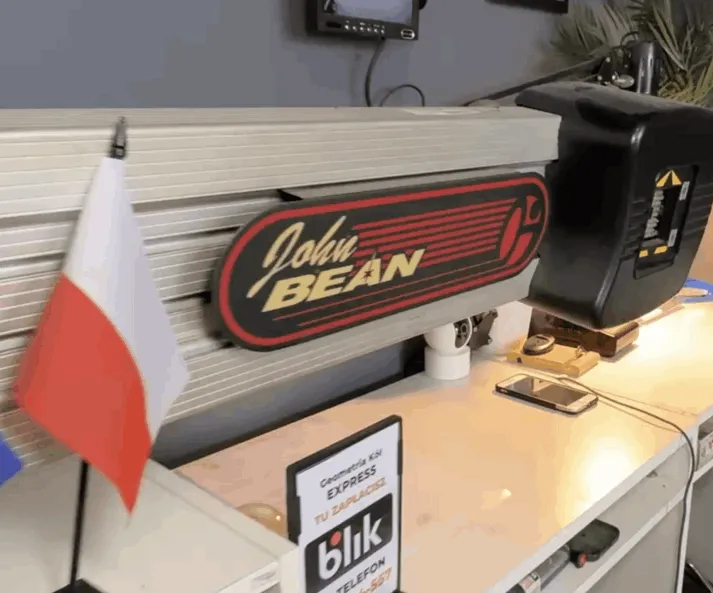 zdjęcie przedstawiające Geometria kół Poznań - John BEAN 3D