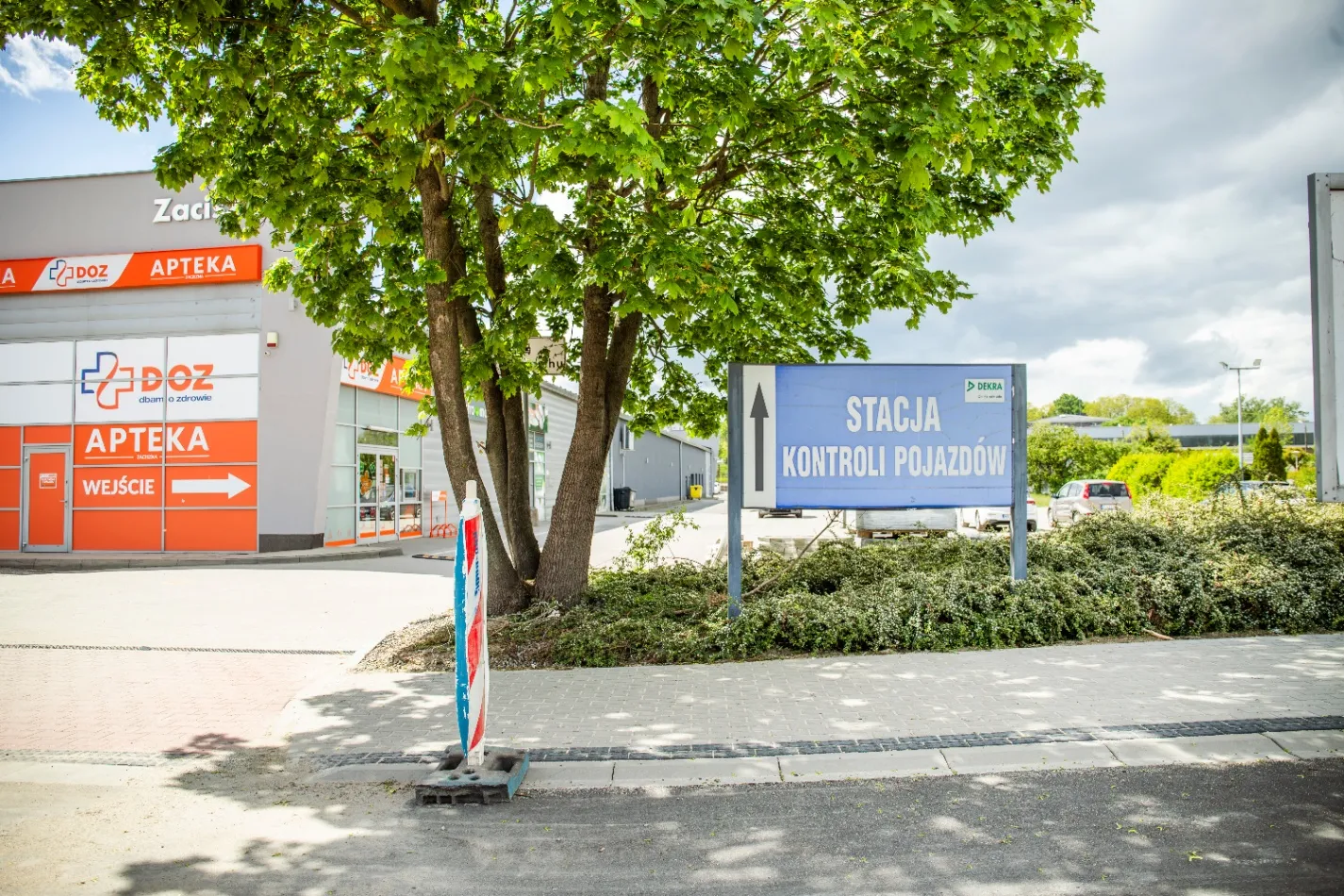 zdjęcie przedstawiające Stacja Kontroli Pojazdów ZACISZE 16
